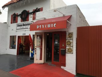 Psychic on Palm Canyon - Palm Springs, California